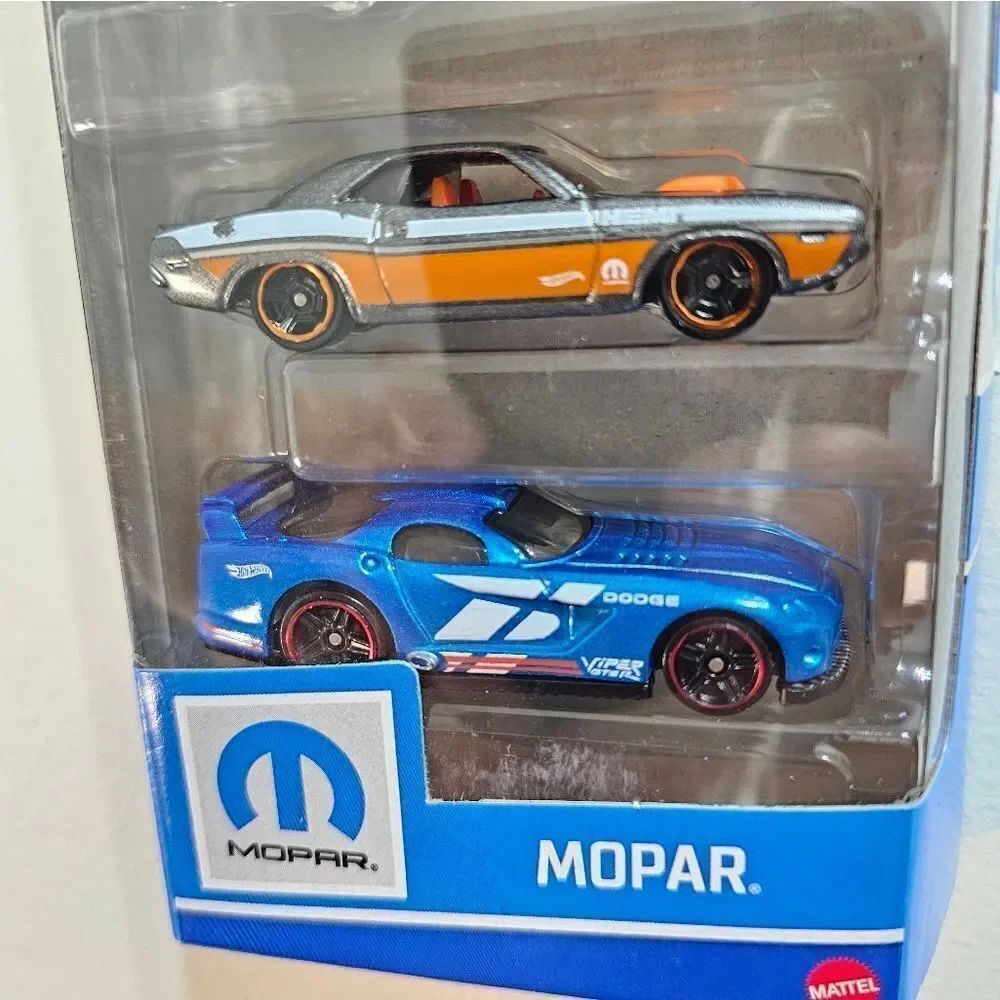 Hotwheels Mopar 5 Pack - Picture 6 of 7